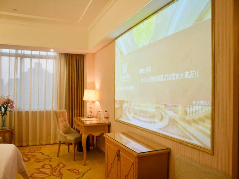 Vienna Hotel Banxuegang Road Shenzhen Esterno foto